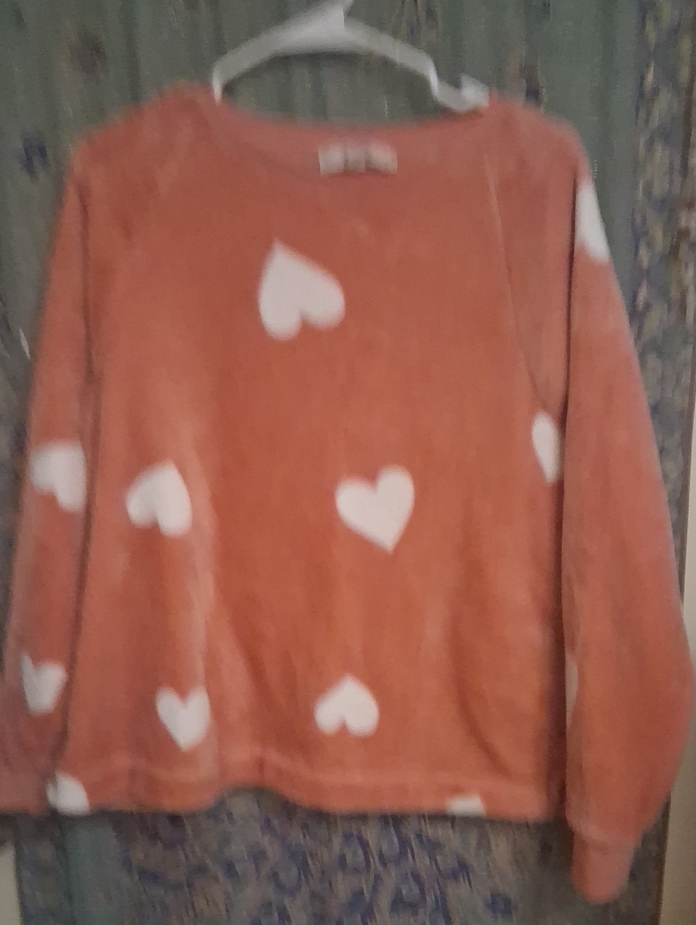 Ann Taylor Loft Heart Faux Fur Sweatshirt ~ Sutton Pink